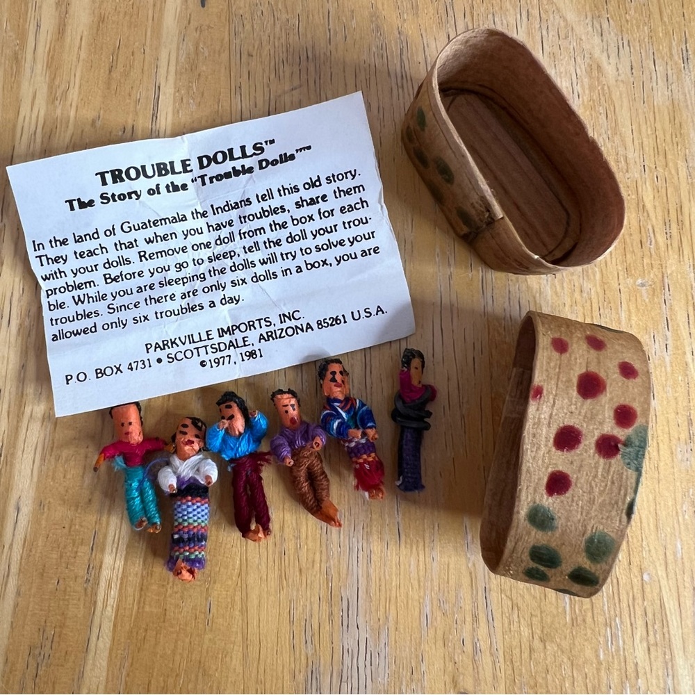 Trouble Dolls - Picture 2 of 6
